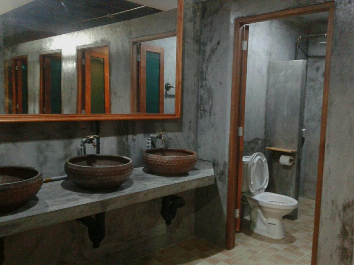 King Kong Hostel At Krabi town Kültér fotó